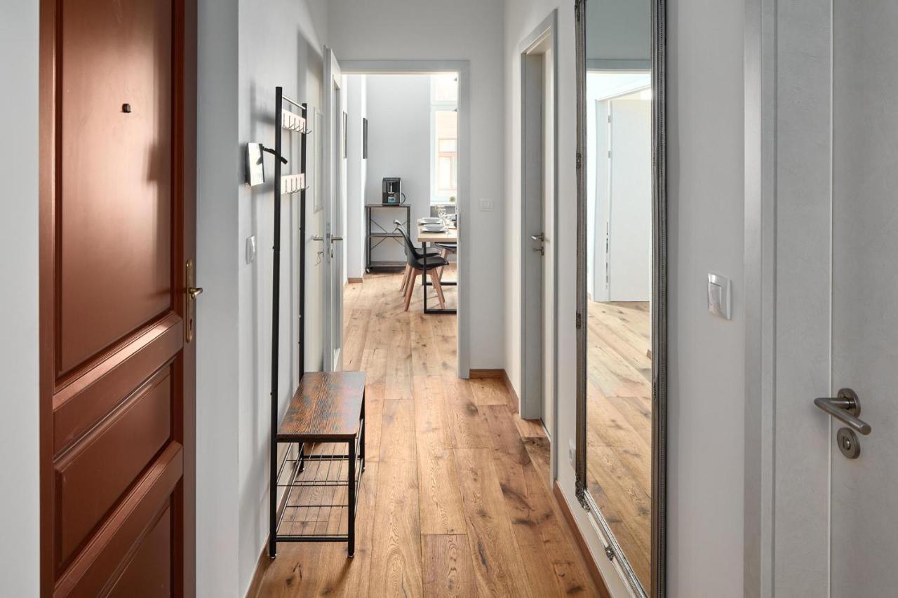 Prague Days - Stylish Apartment - Workspace Exterior foto